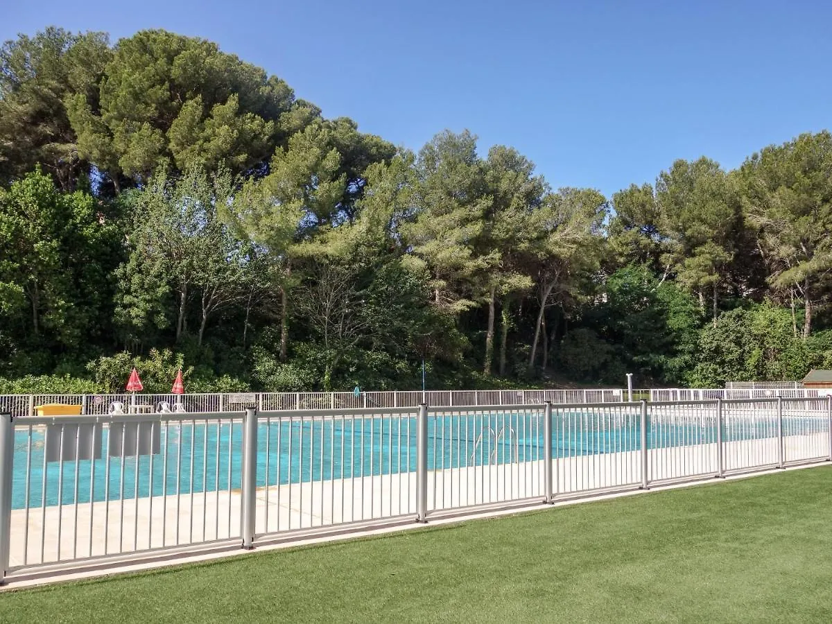 Apartment Les Morières Six-Fours-les-Plages France