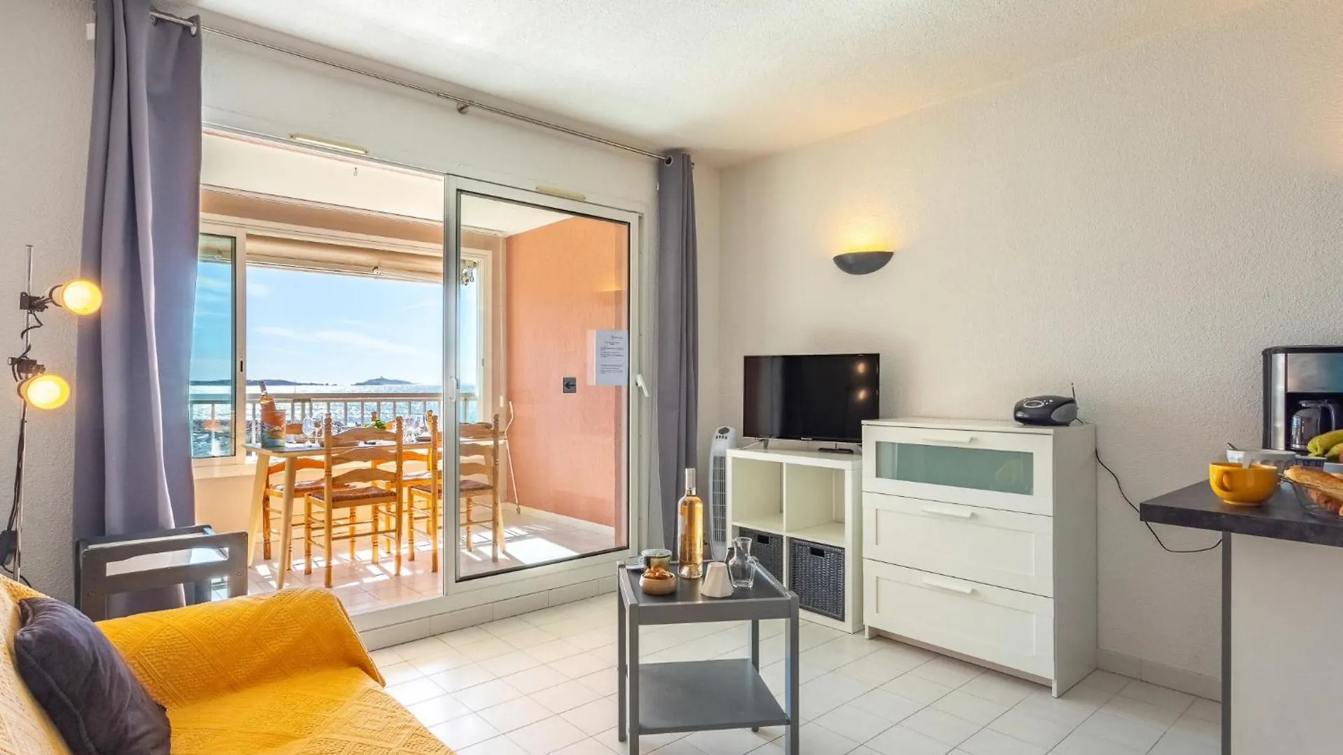 Apartment Les Morières Six-Fours-les-Plages